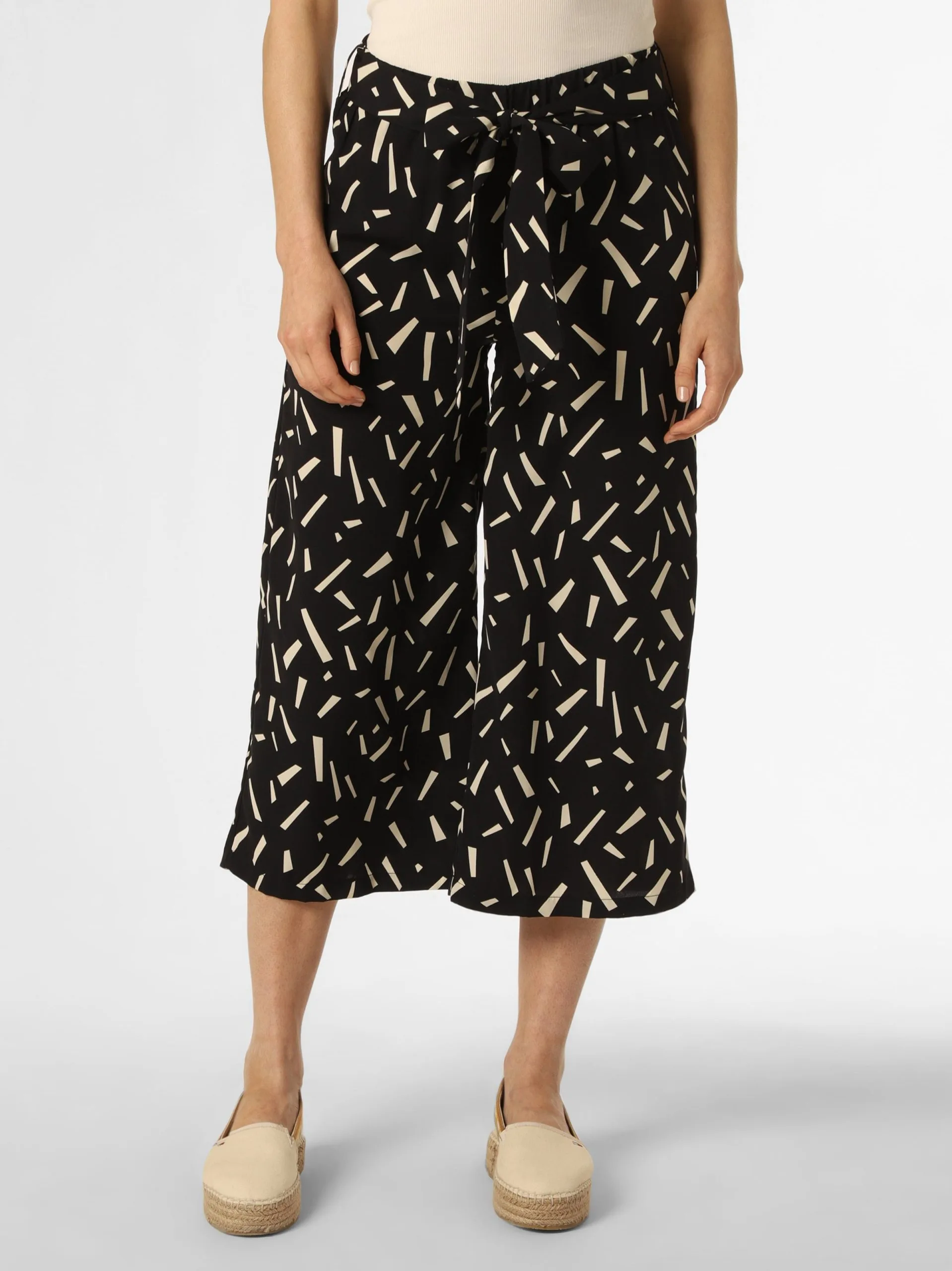 Marie Lund Harembroeken Loosefit Harembroek Dames Zwart 1 Marie Lund Harembroeken Loosefit Harembroek Dames Zwart